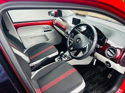 2019 Volkswagen up!