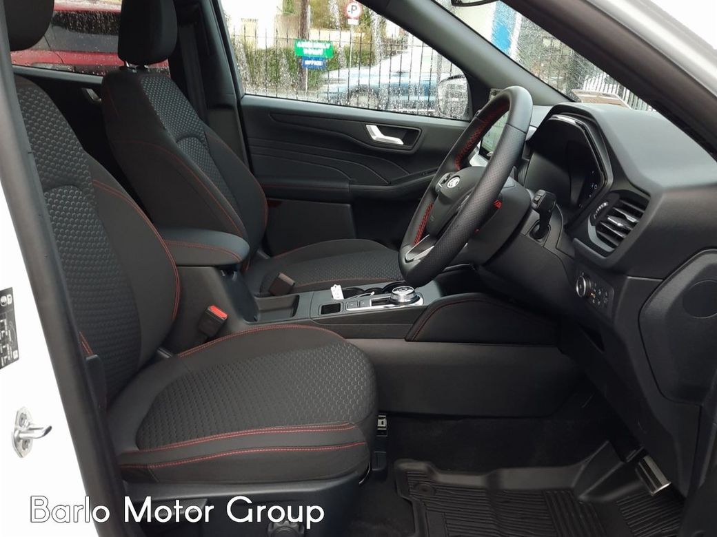 2025 Ford Kuga