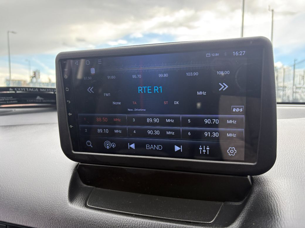 2016 Mazda Demio