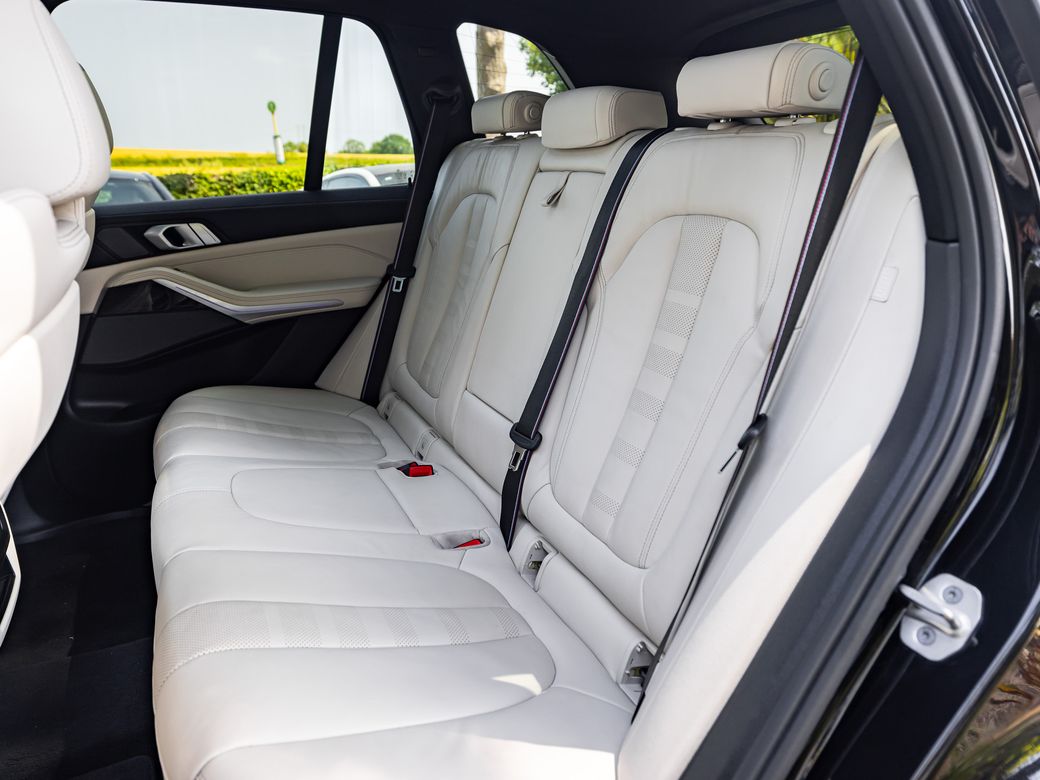 2021 BMW X5