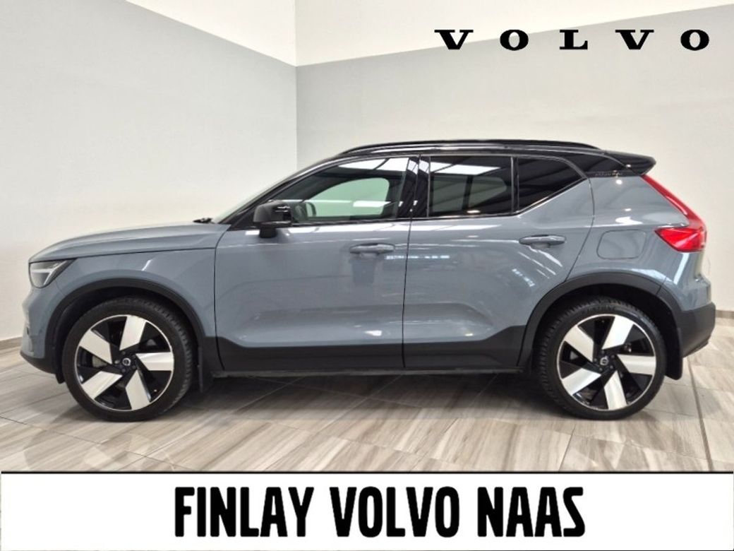 2022 Volvo XC40