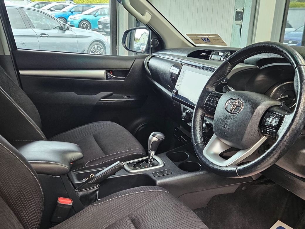 2023 Toyota Hilux