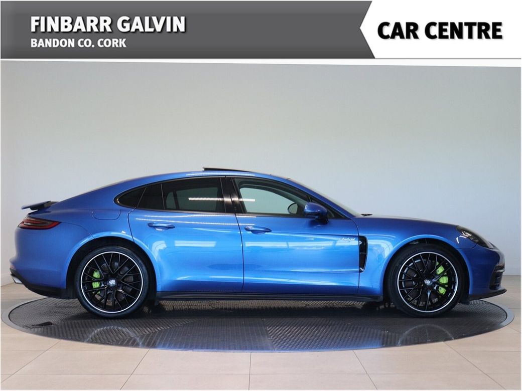 2017 Porsche Panamera