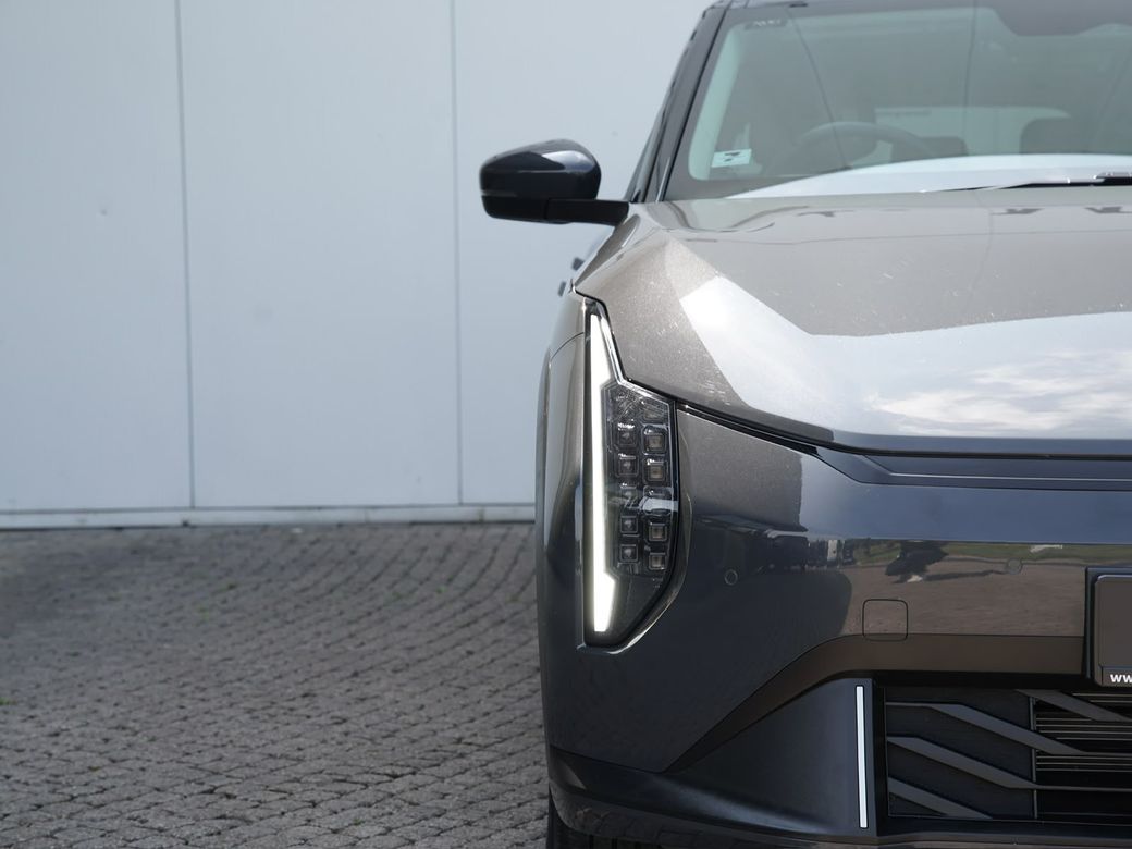 2025 Kia EV4