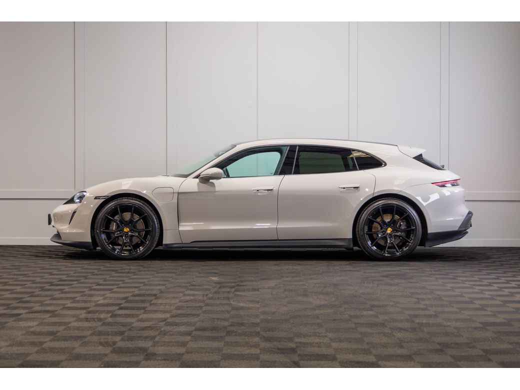 2023 Porsche Taycan