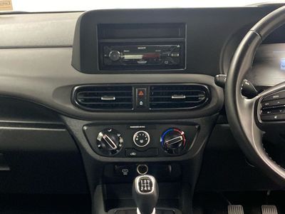 2023 Hyundai i10