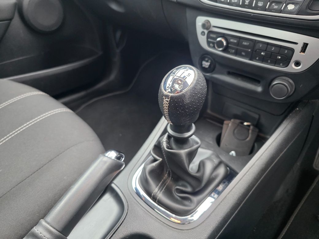 2016 Renault Fluence