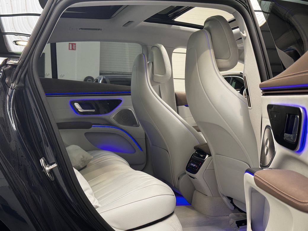 2023 Mercedes-Benz EQS