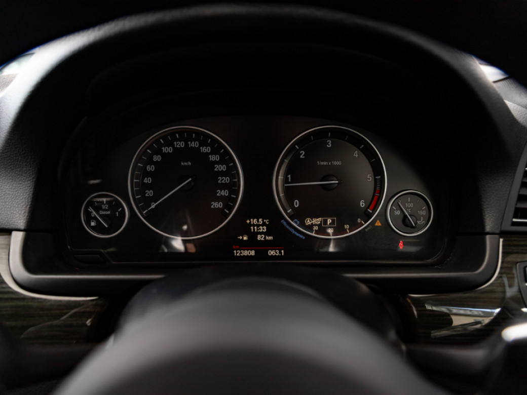 2015 BMW 520
