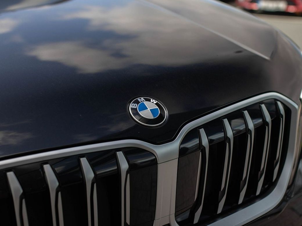 2025 BMW X1