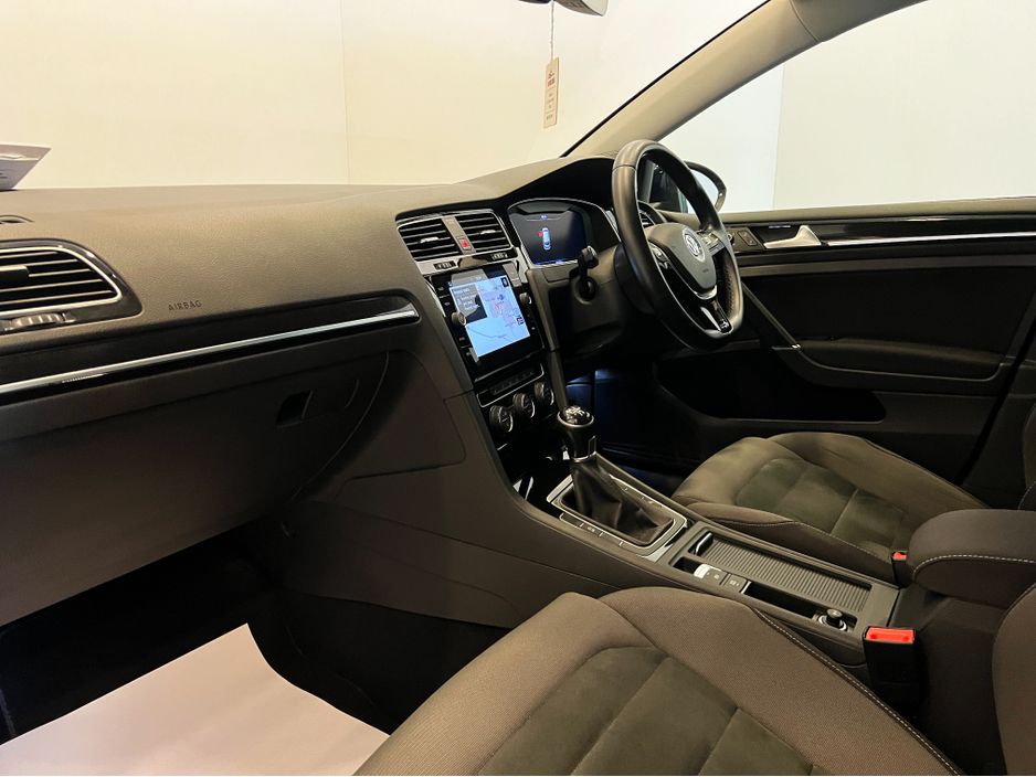 2018 Volkswagen Golf