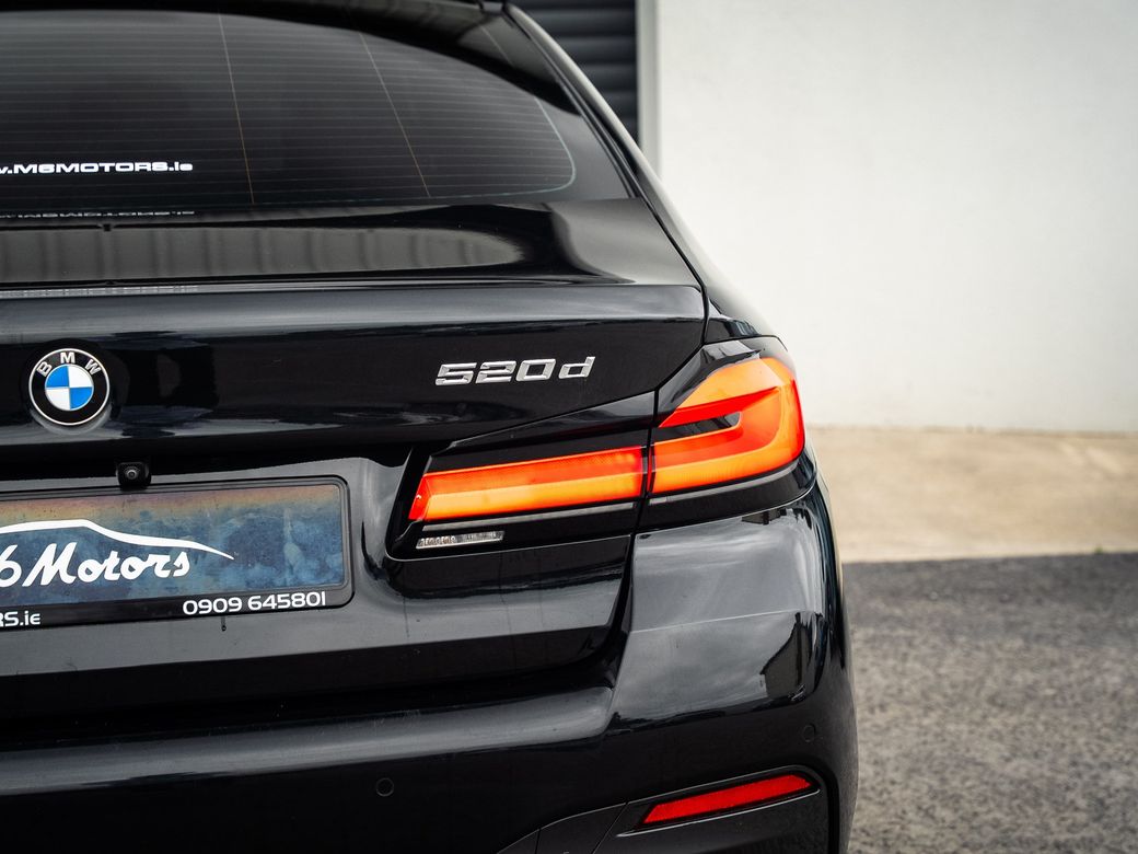 2022 BMW 5 Series