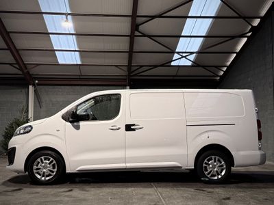 2022 Vauxhall Vivaro