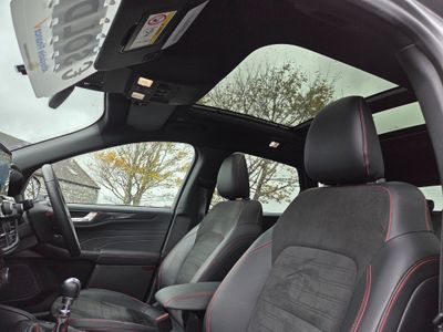 2022 Ford Kuga