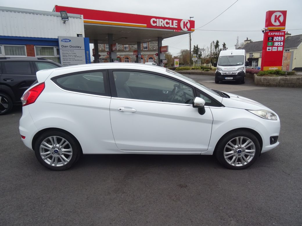 2014 Ford Fiesta