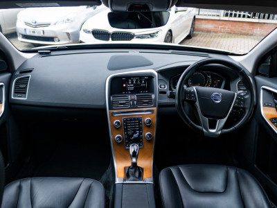 2017 Volvo XC60