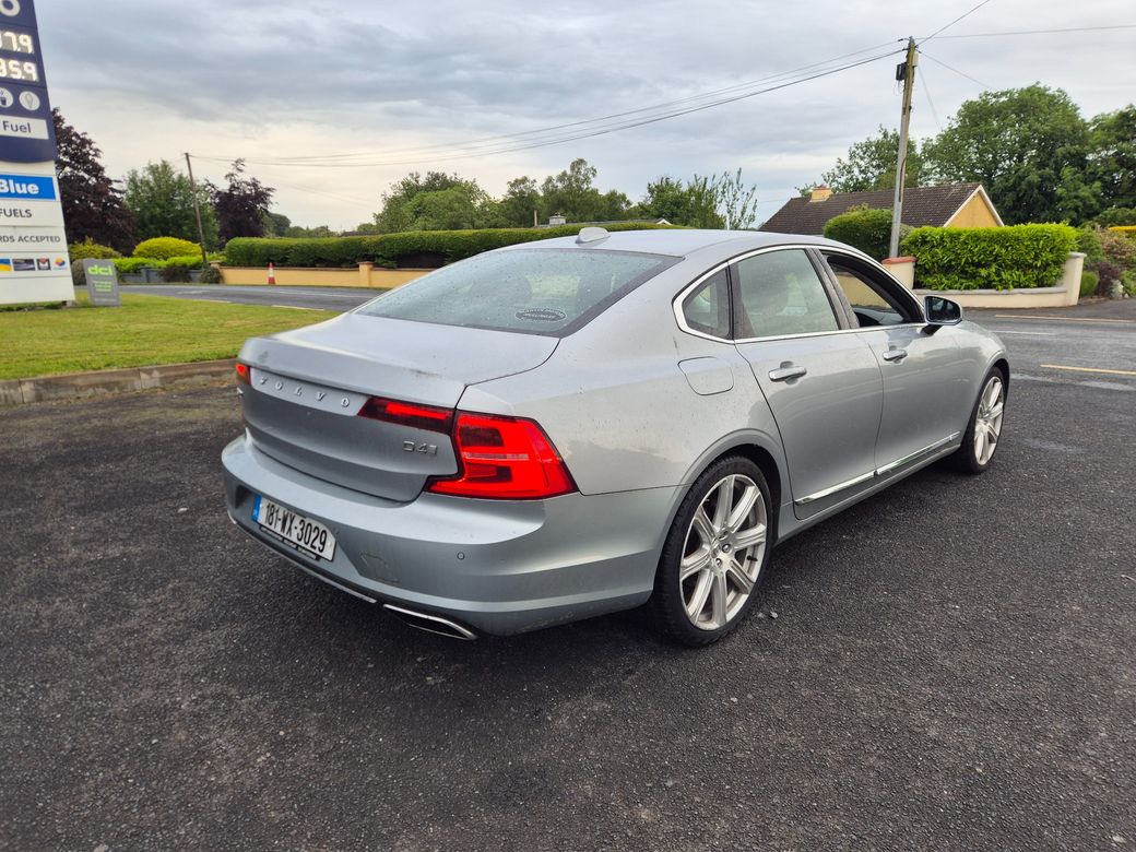 2018 Volvo S90