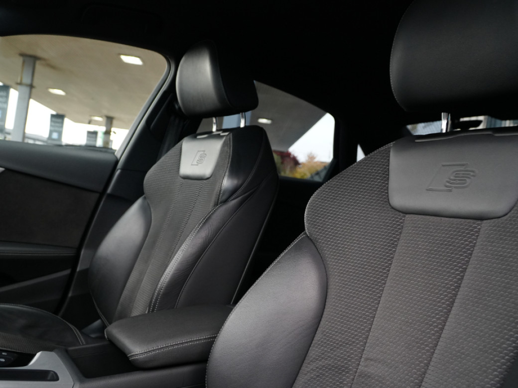 2021 Audi A4
