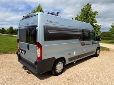 2013 SWIFT  AUTOCRUISE QUARTET R.H.D 4 BERTH 
