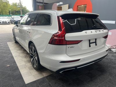 2022 Volvo V60