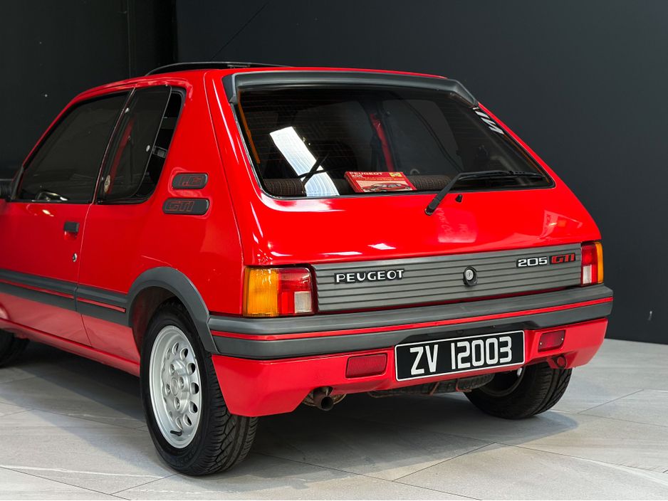 1987 Peugeot 205