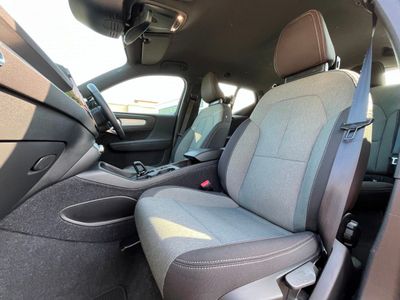 2023 Volvo XC40