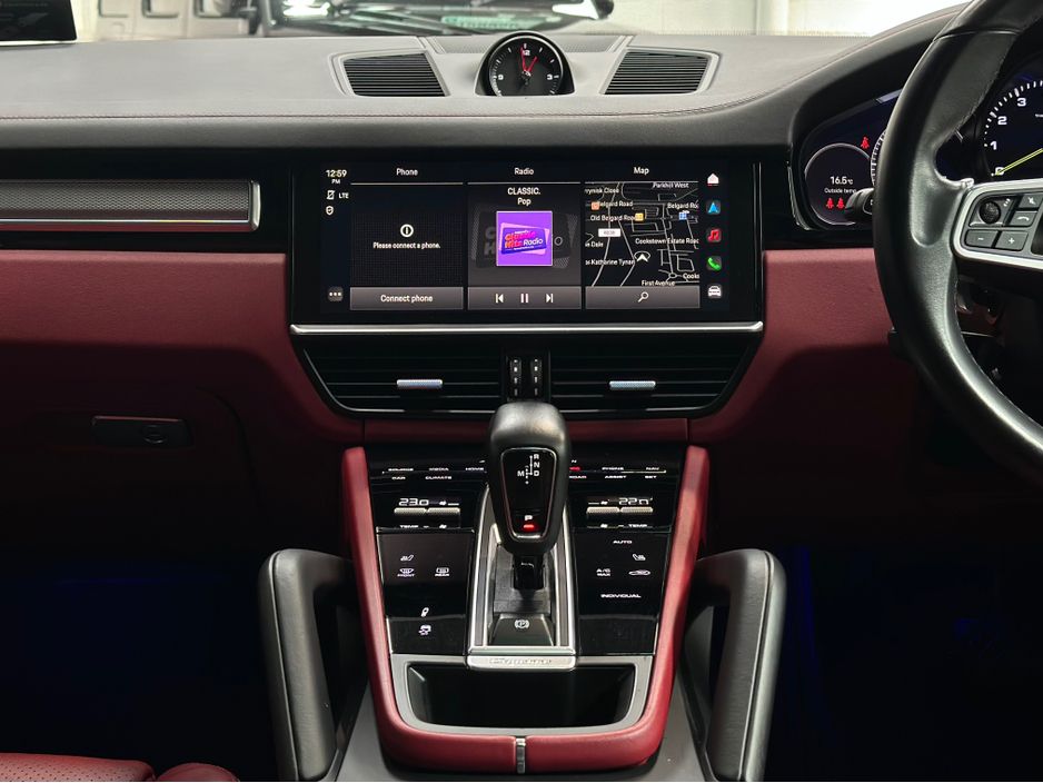 2023 Porsche Cayenne