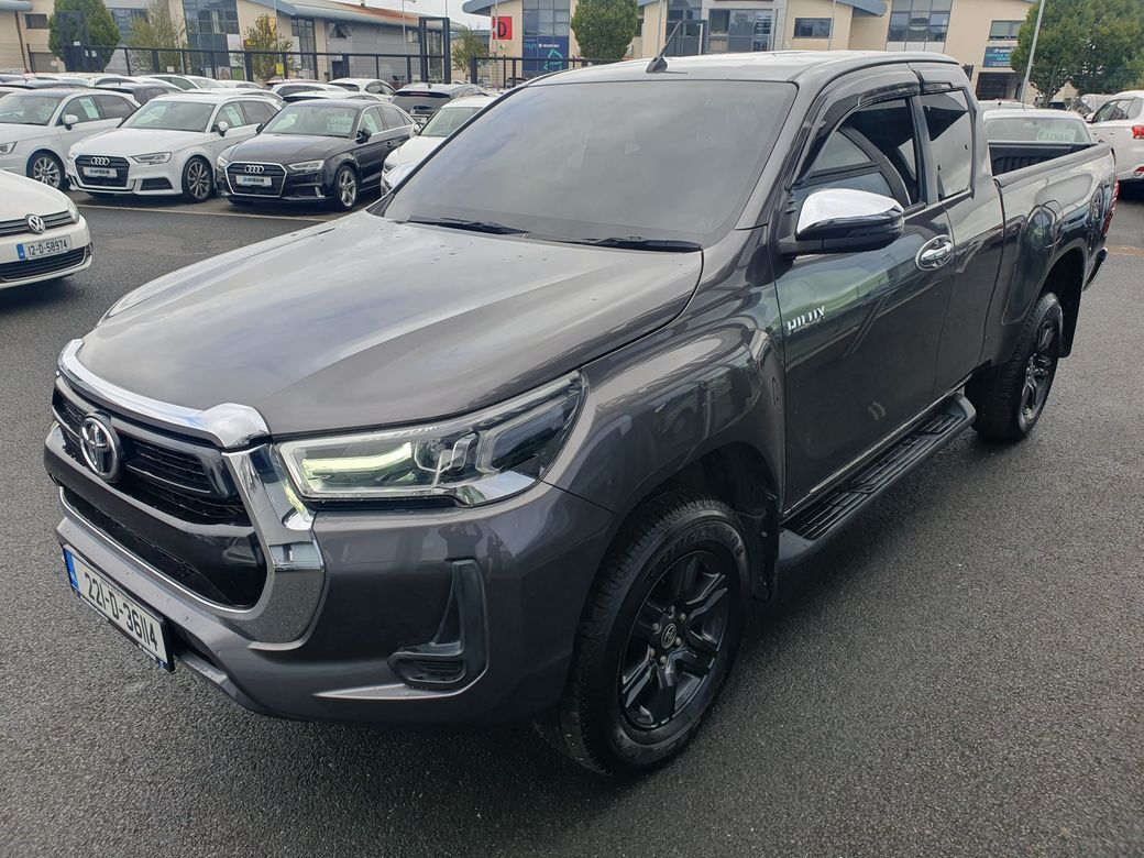 2022 Toyota Hilux