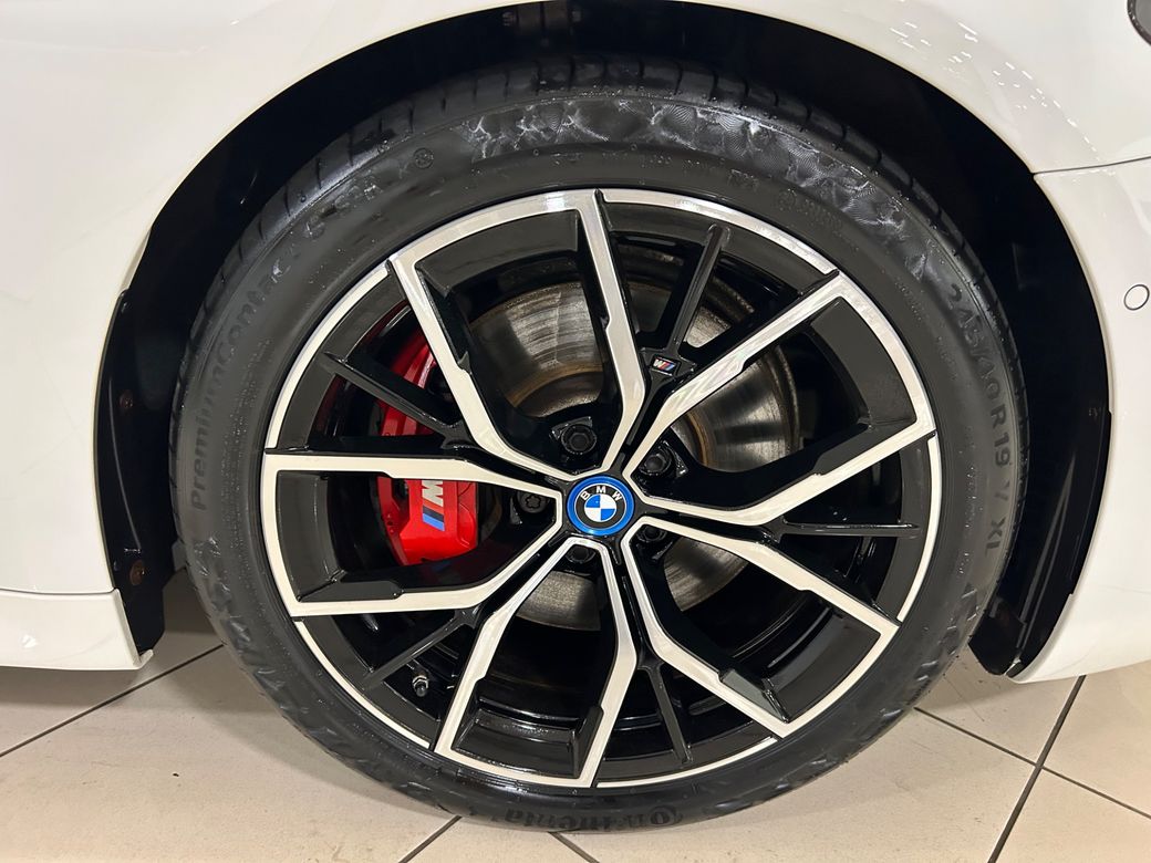 2022 BMW 5 Series