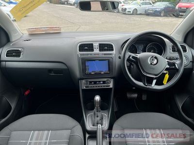 2015 Volkswagen Polo
