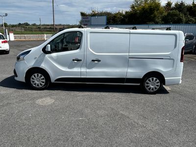2021 Nissan NV300