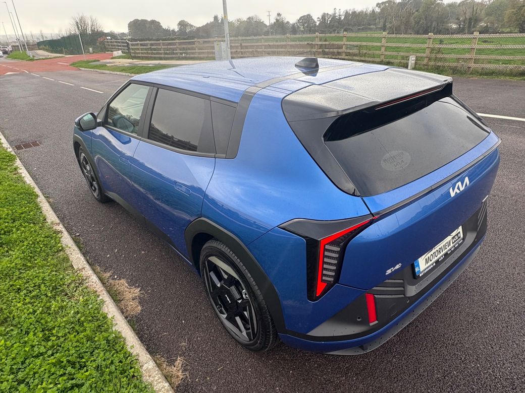 2026 Kia EV4