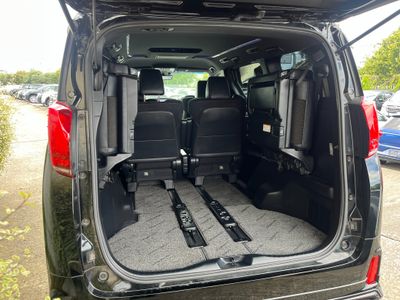 2021 Toyota Alphard