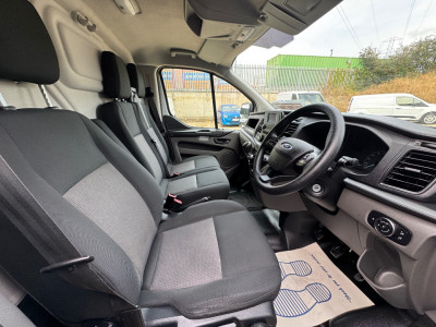 2022 Ford Transit Custom