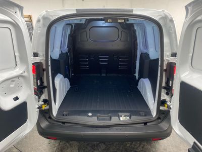 2026 Ford Transit Courier