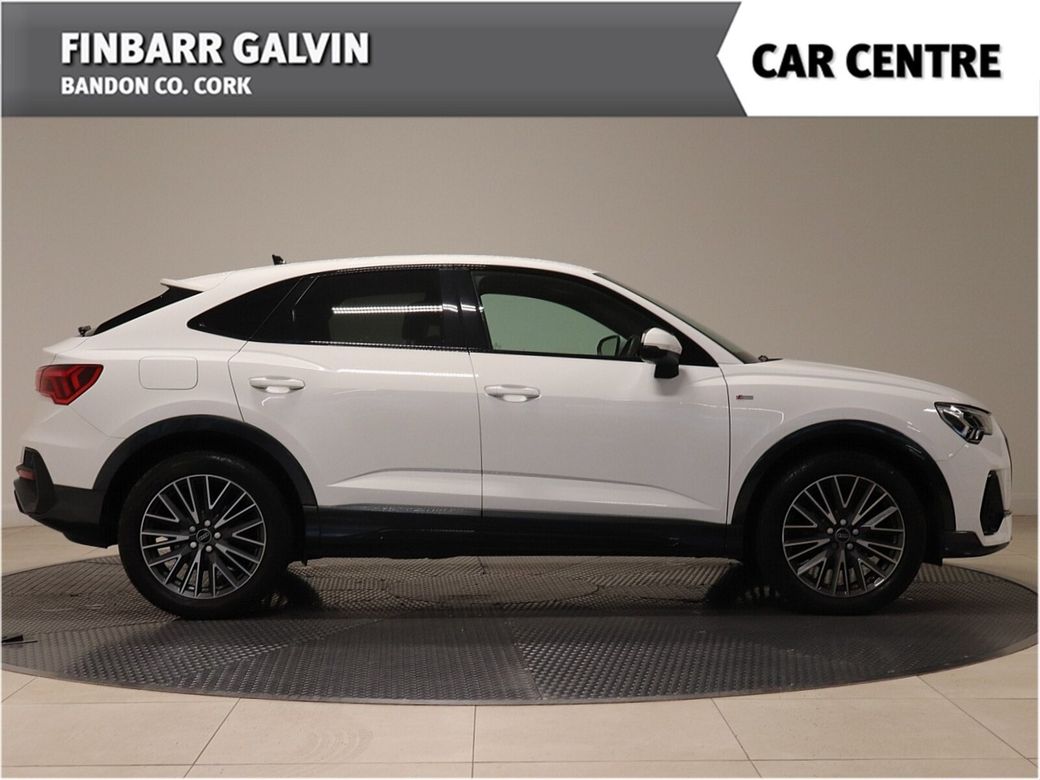 2022 Audi Q3