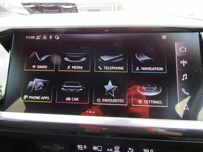 2022 Audi Q4
