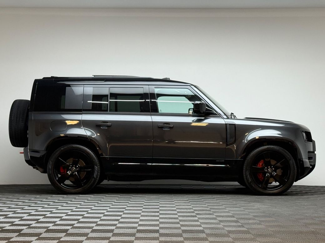2025 Land Rover Defender