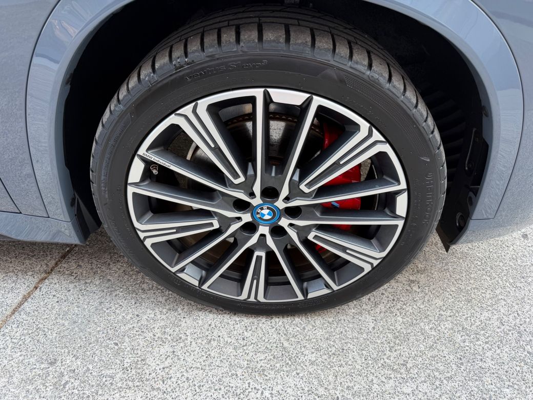 2024 BMW X1