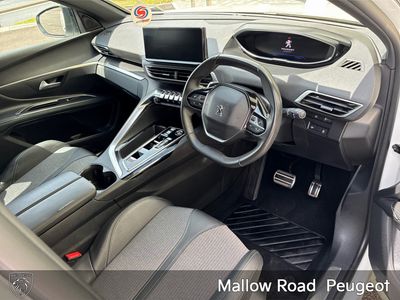 2024 Peugeot 5008