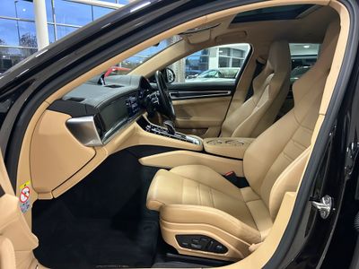 2023 Porsche Panamera