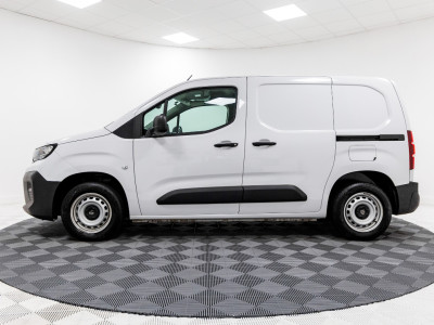 2024 Peugeot Partner
