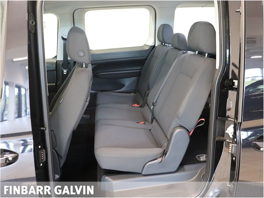 2025 Volkswagen Caddy Maxi Life