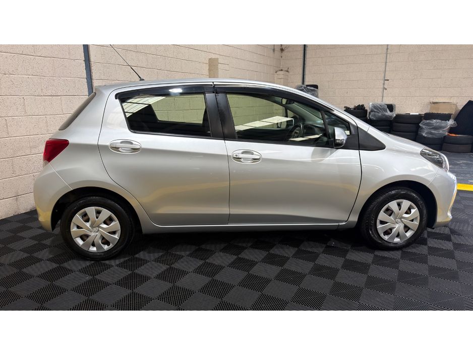 2016 Toyota Vitz