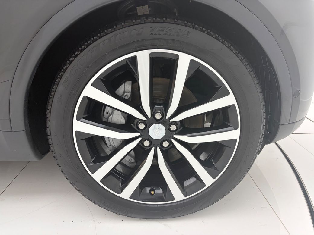 2022 Land Rover Discovery