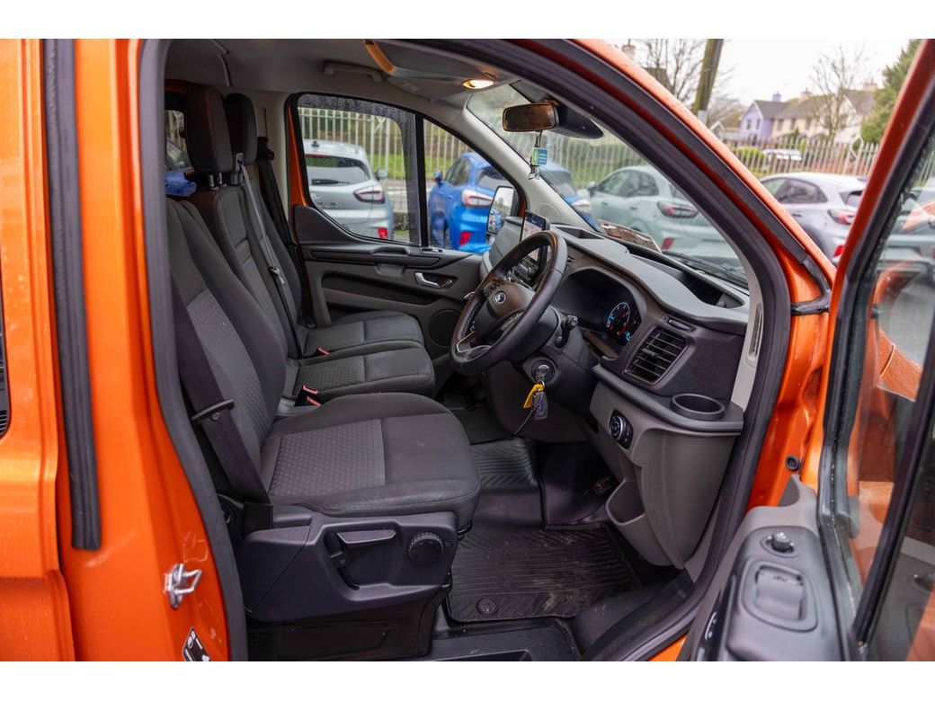 2022 Ford Transit Custom