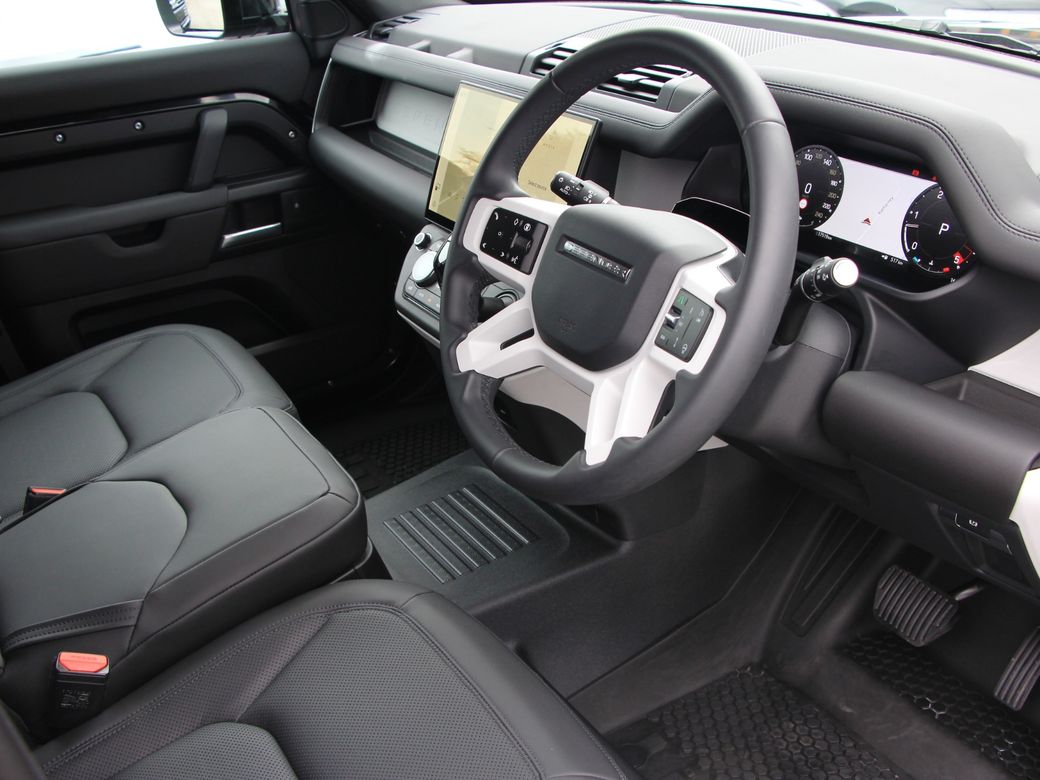 2026 Land Rover Defender