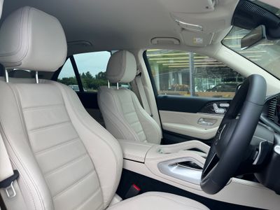 2025 Mercedes-Benz GLE Class