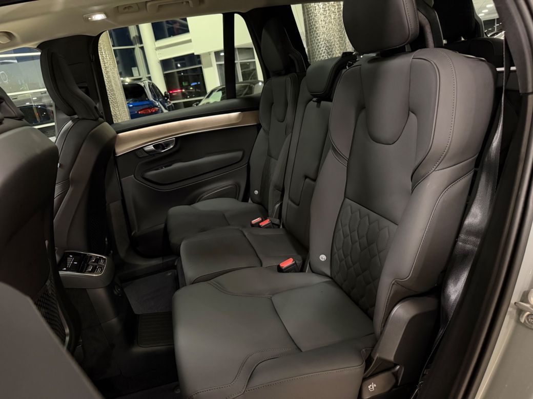 2025 Volvo XC90