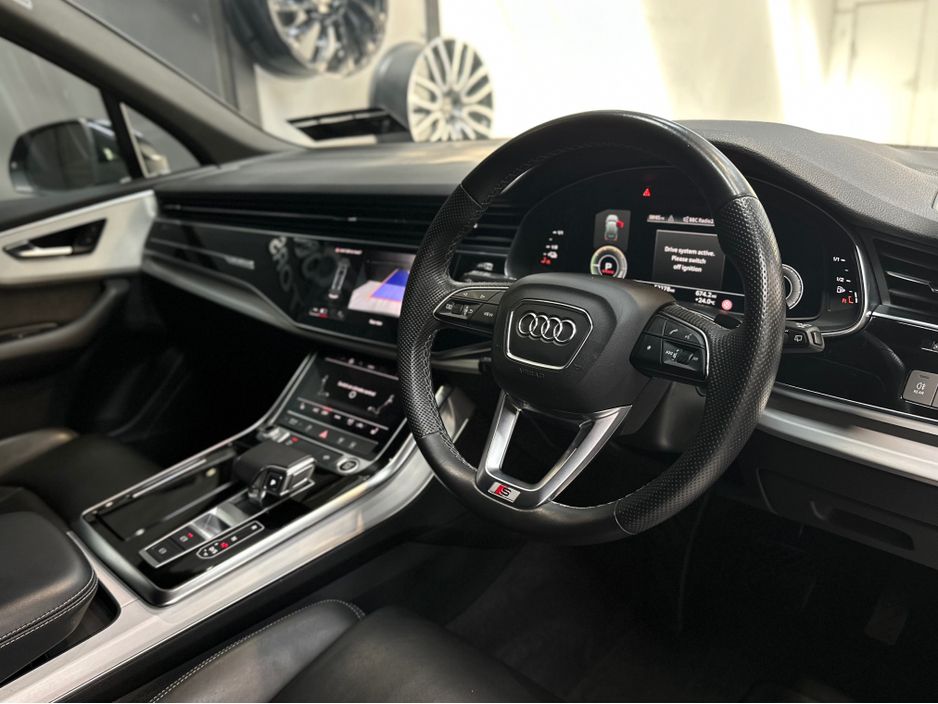 2022 Audi Q7